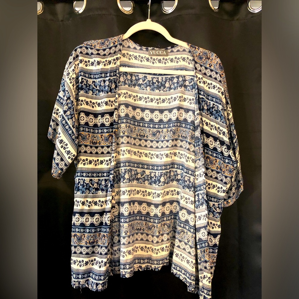 Yucca Light Cover Up with Beautiful Print